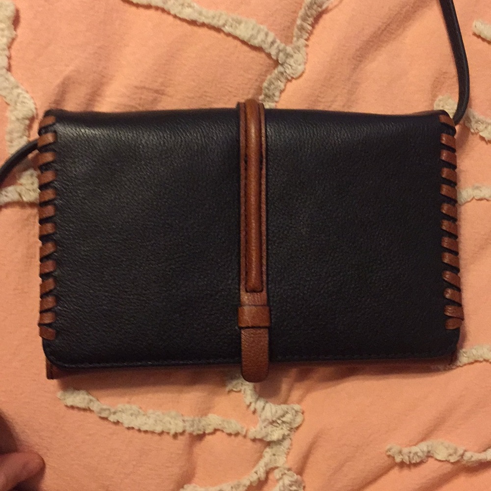 NWT Fossil Collette String Wallet Crossbody bag